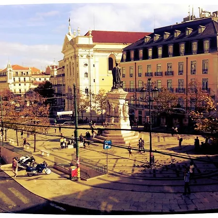 Apartamento No Largo Camoes Lisboa