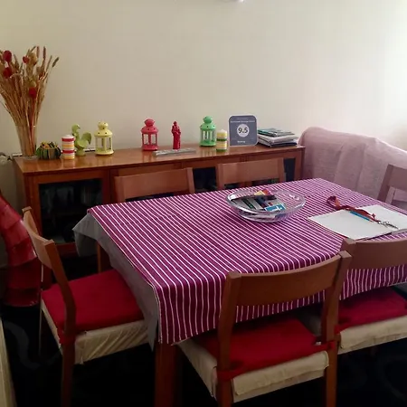Lejlighed Apartamento No Largo Camoes